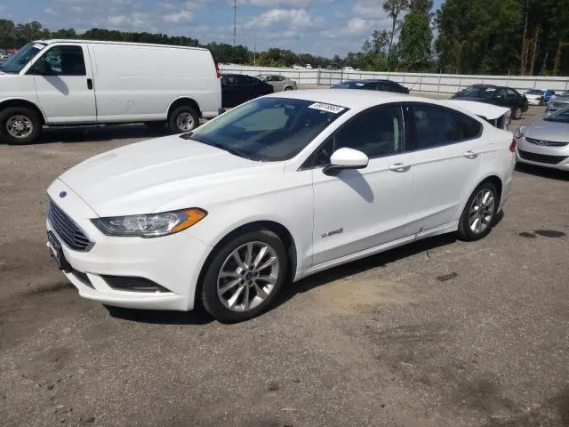 Ford FUSION SE HYBRID