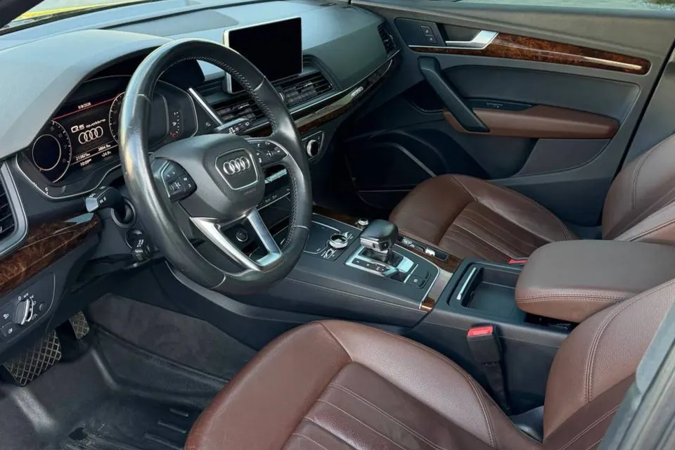 Audi Q5 Quattro — фото 10