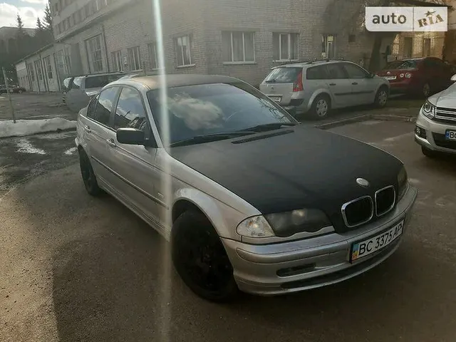 BMW 320 i