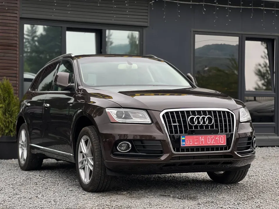 Audi Q5 Premium Plus