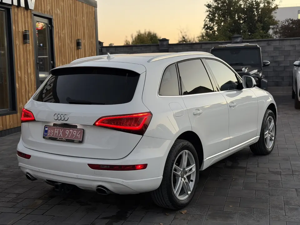 Audi Q5 — фото 6