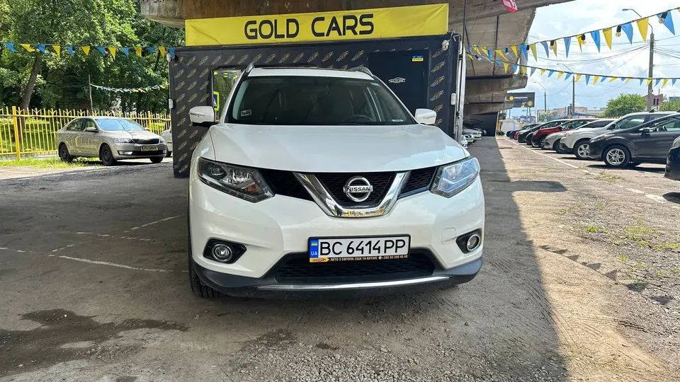 Nissan Rogue 4 4