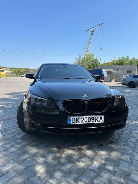 BMW 528 E60