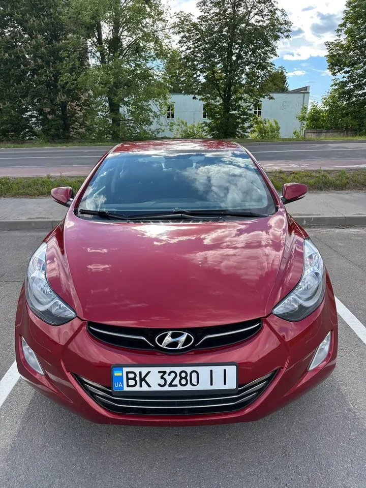 Hyundai Elantra