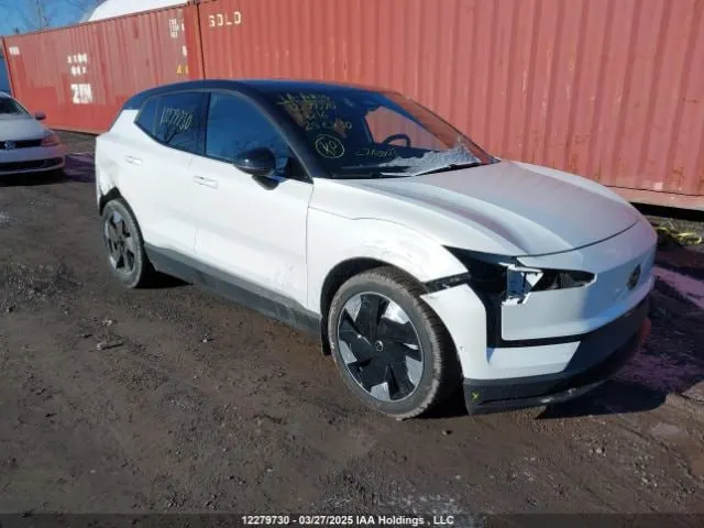 Volvo EX30 TWIN MOTOR PERFORMANCE