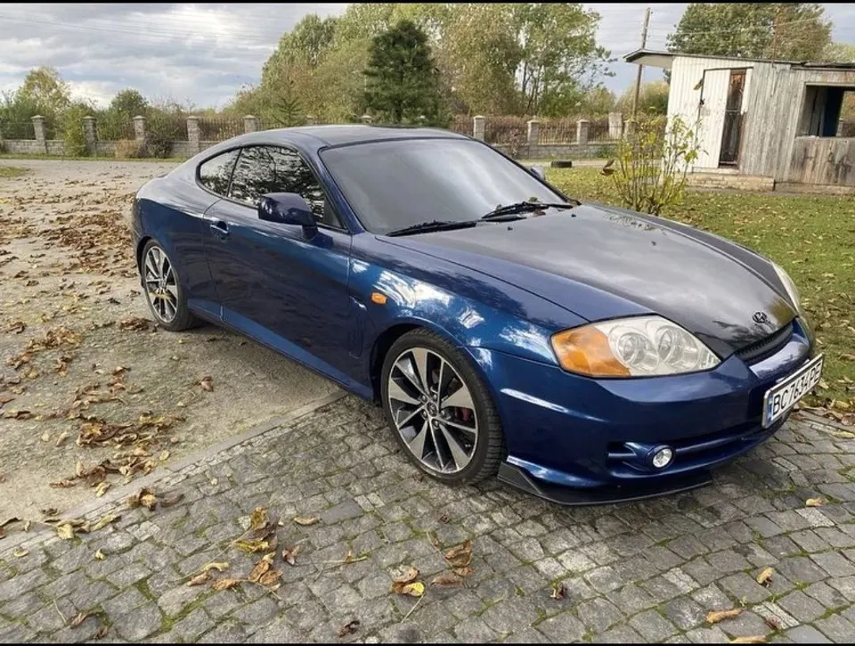 Hyundai Coupe