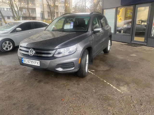 Volkswagen Tiguan