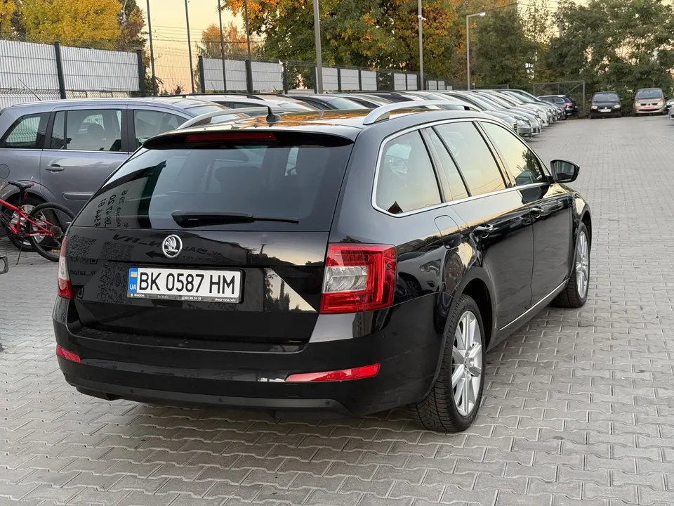 Skoda Octavia — фото 9