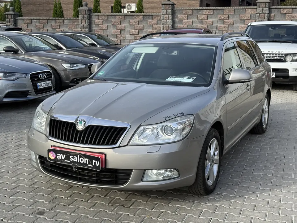 Skoda Octavia — фото 4