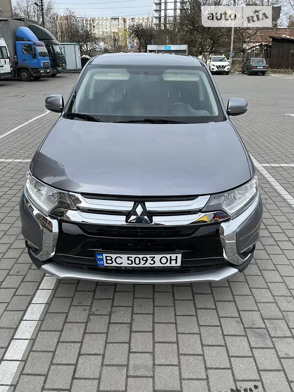 Mitsubishi Outlander