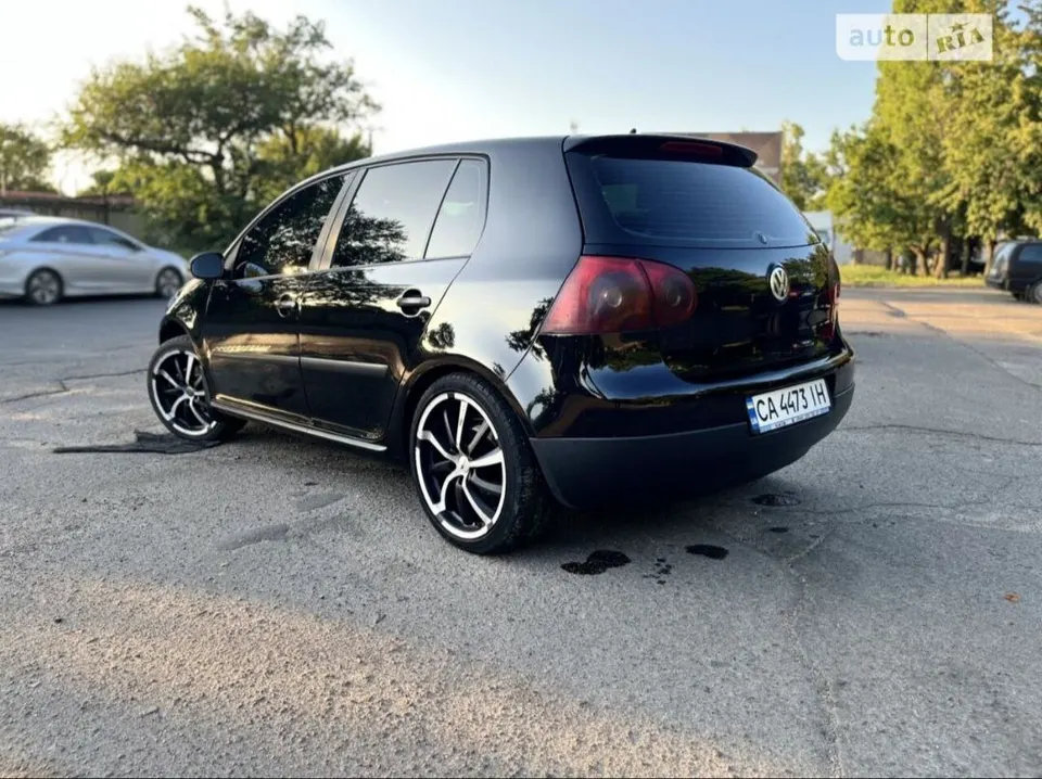 Volkswagen Golf V
