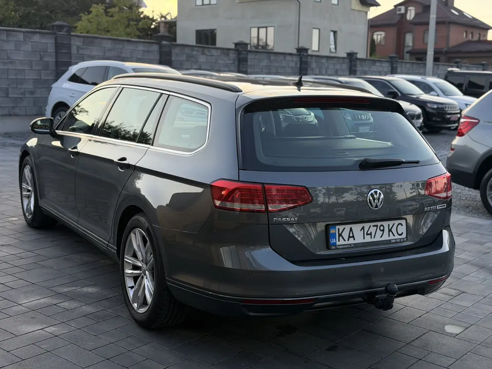 Volkswagen Passat — фото 4
