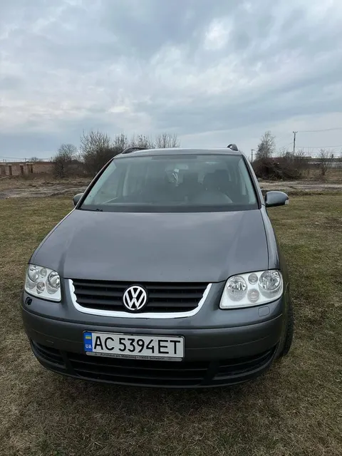 Volkswagen Touran