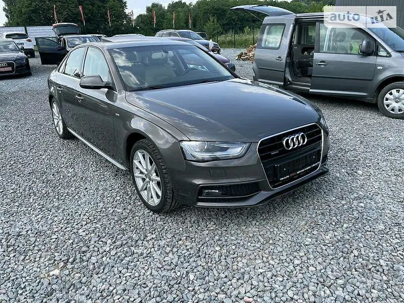 Audi A4 S line