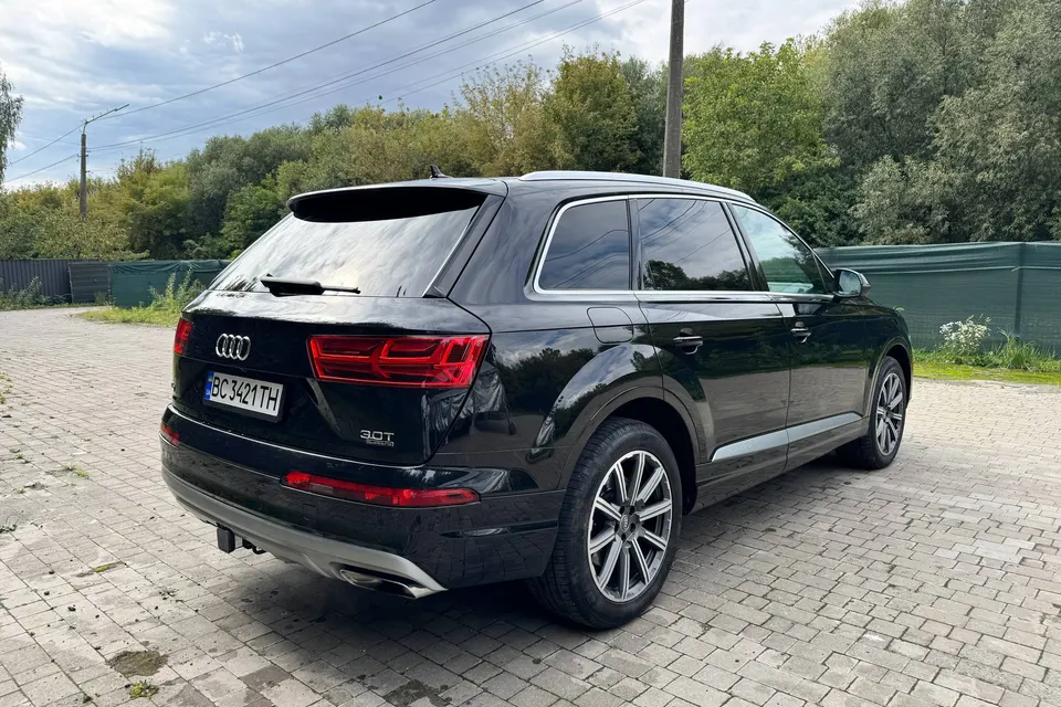 Audi Q7 Quattro — фото 4