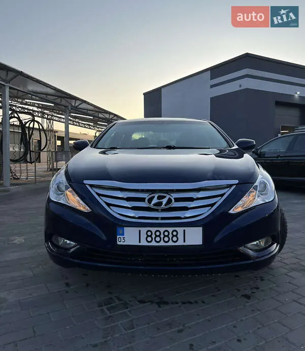 Hyundai Sonata