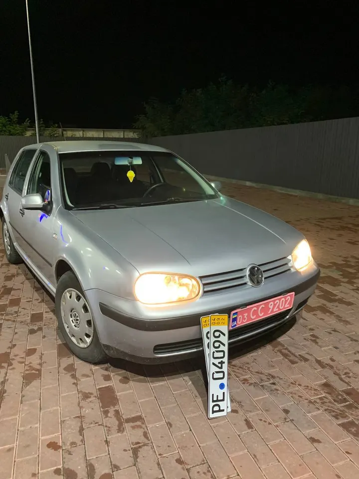 Volkswagen Golf 4