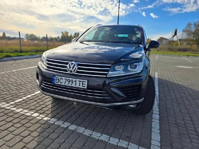 Volkswagen Touareg