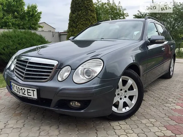 Mercedes-Benz E 220 ELEGANCE
