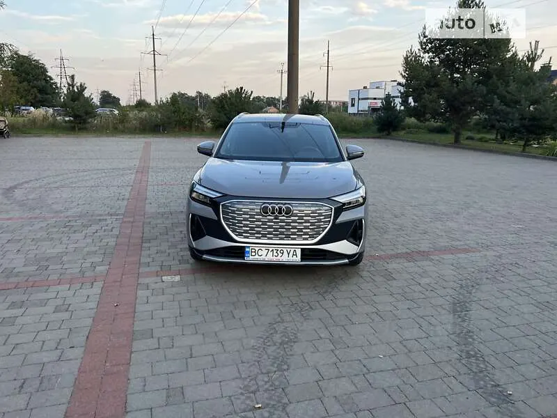 Audi Q4 e-tron