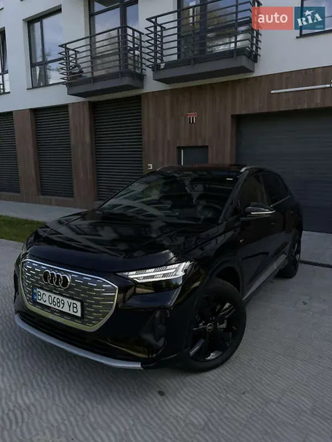 Audi Q4 e-tron