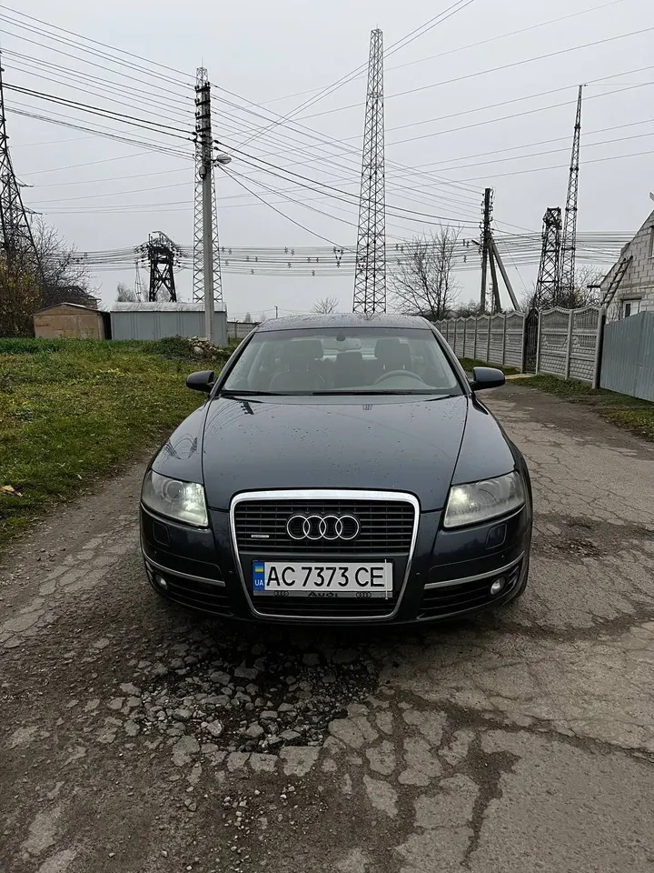 Audi A6 quattro