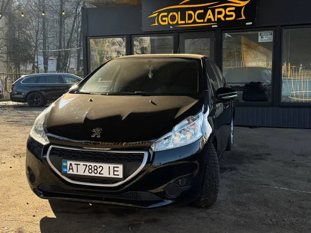 Peugeot 208