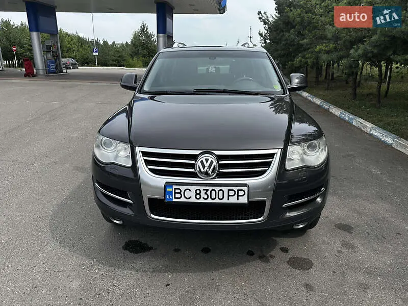 Volkswagen Touareg