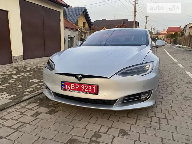 Tesla Model S