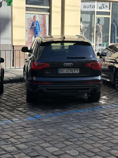 Audi Q7