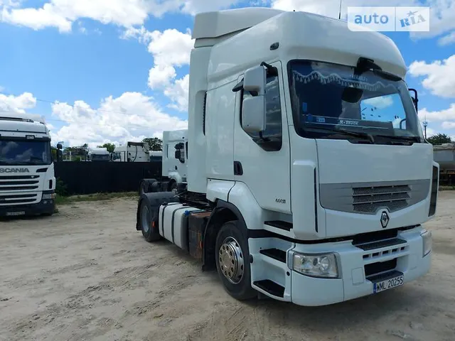 Renault Premium