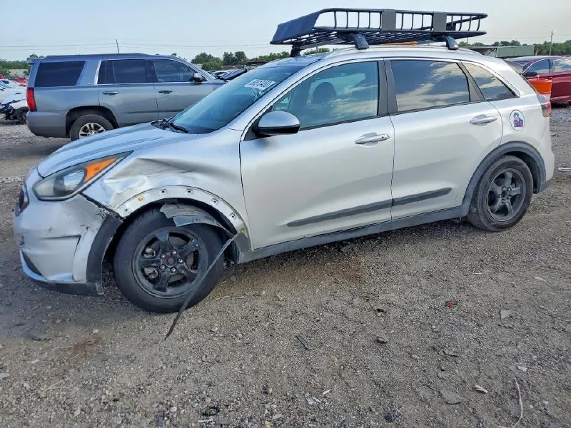 Kia NIRO LX — фото 2