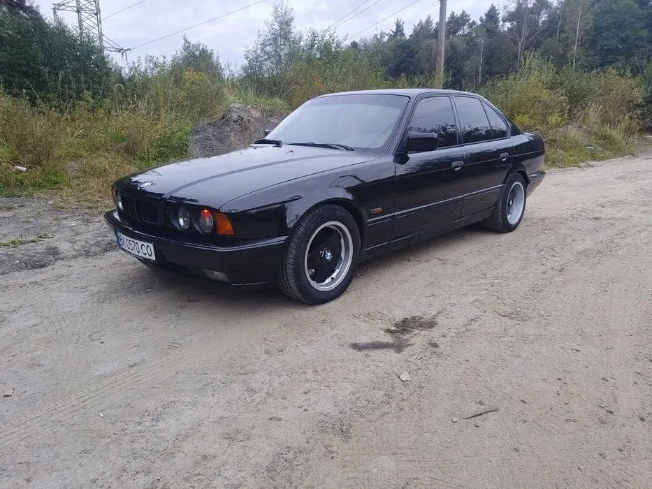 BMW E34 m50b25tu