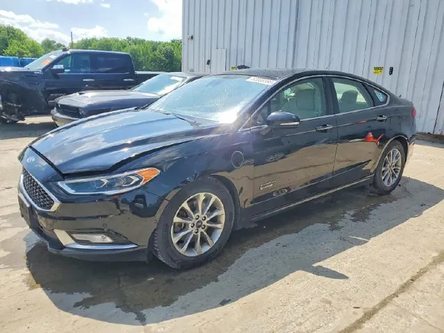 Ford FUSION PLATINUM PLAGIN HYBRID