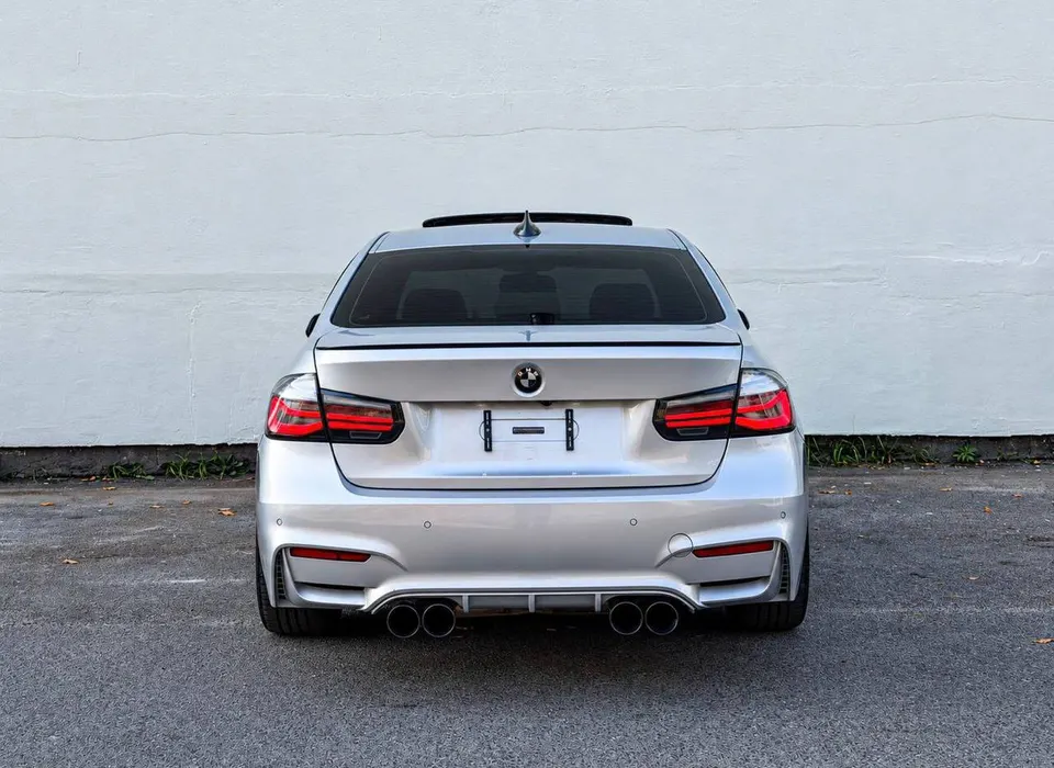 BMW 328i — фото 4