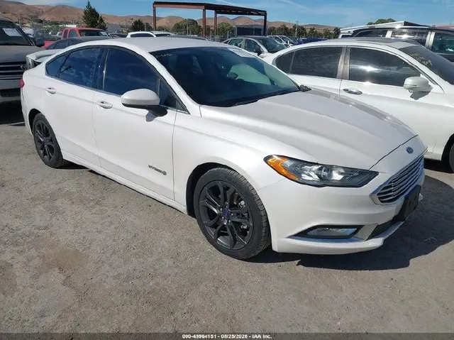 Ford FUSION HYBRID SE HEV