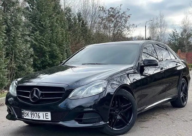 Mercedes-Benz E 200 AMG