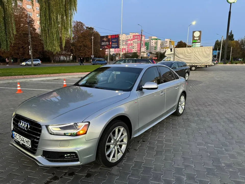 Audi А4 В8
