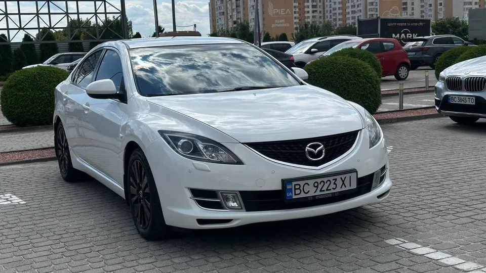 Mazda 6