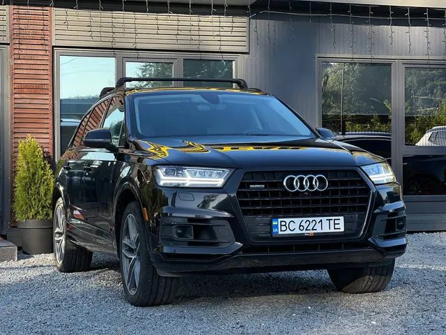 Audi Q7 PRESTIGE 2017-го року