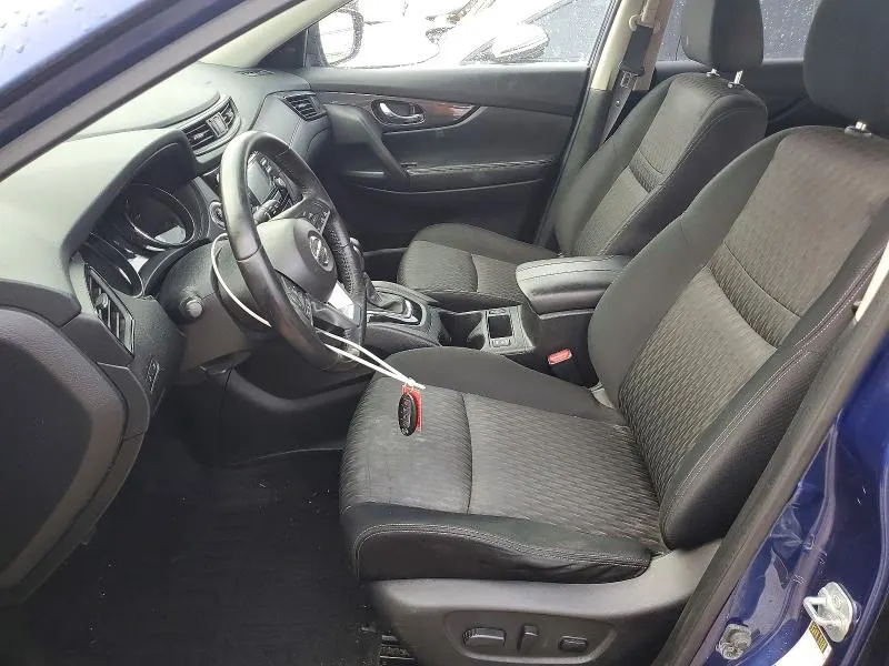 Nissan ROGUE SV — фото 7