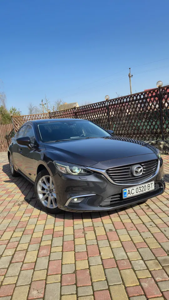 Mazda 6