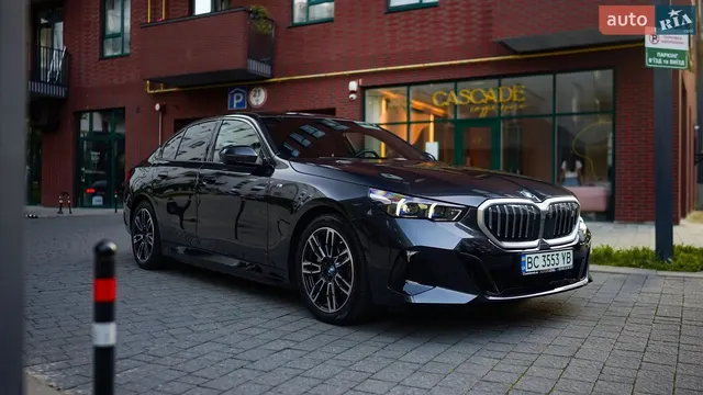 BMW i5