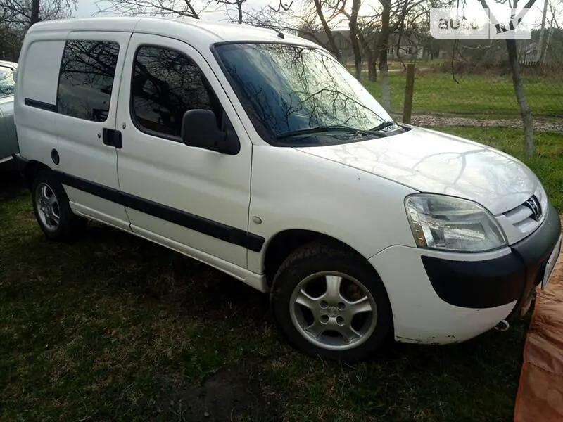 Peugeot Partner пасс