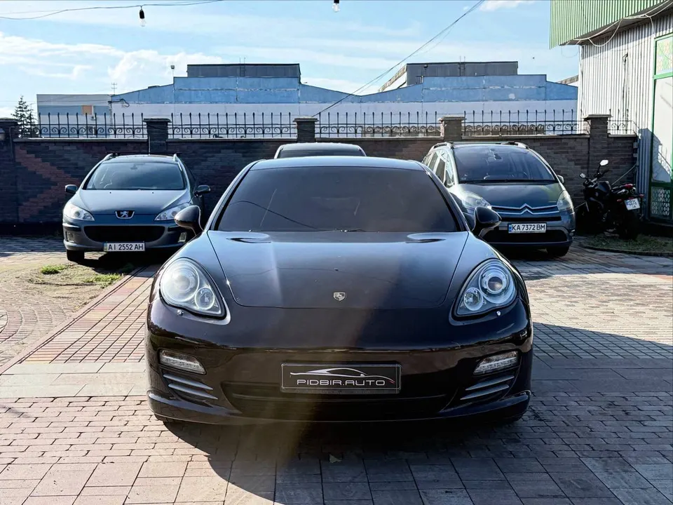 Porsche Panamera