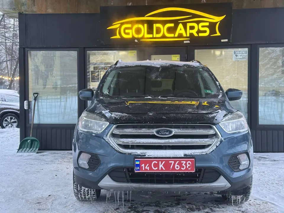 Ford ESCAPE