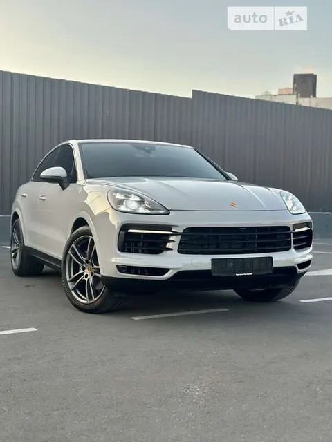 Porsche Cayenne Coupe