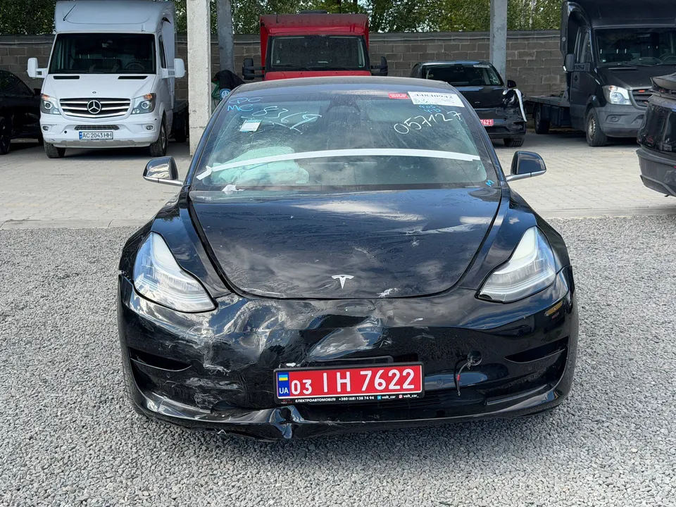 Tesla Model 3 LongRange