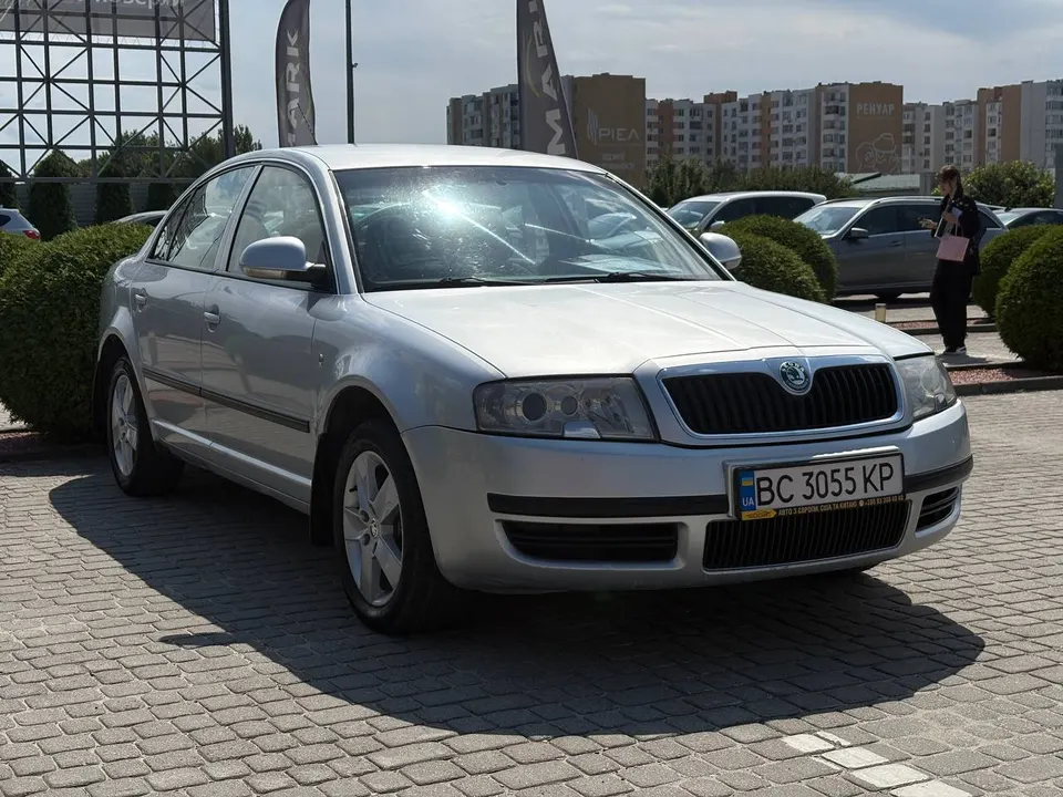 Skoda SUPERB