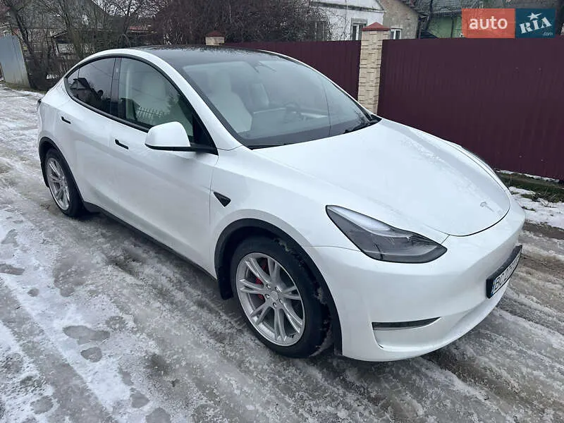 Tesla Model Y